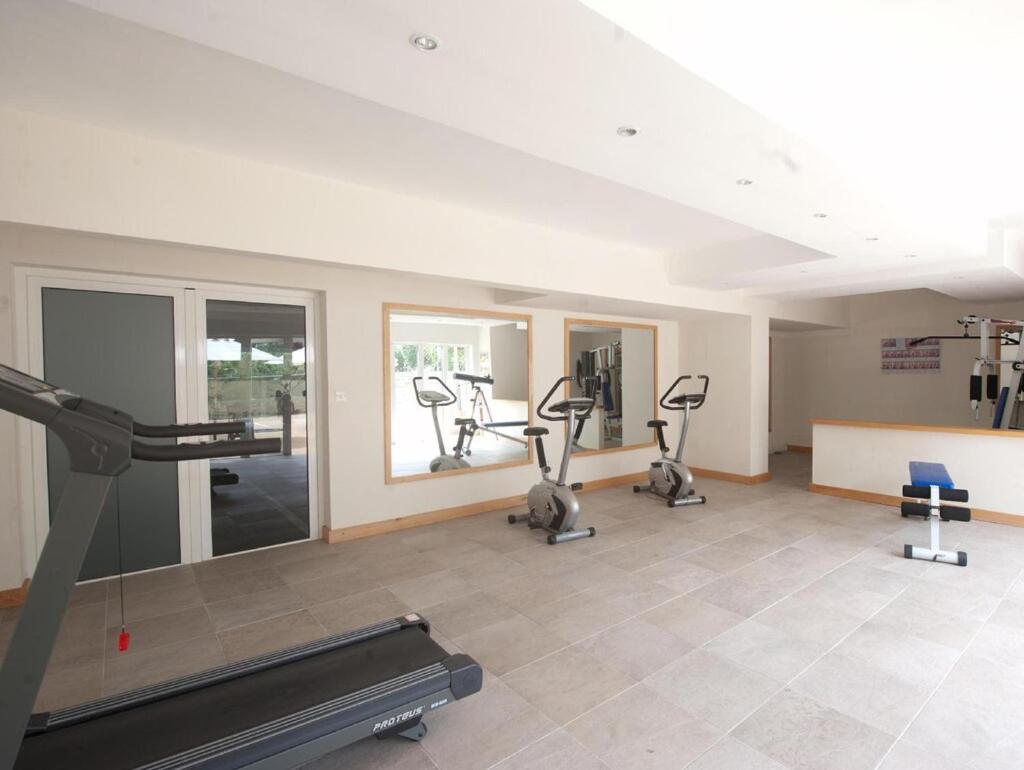 Apartament Spacieux Appt 2ch 50m De La *